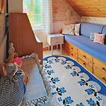 6 Person In Kviby-by Traum * Kviby